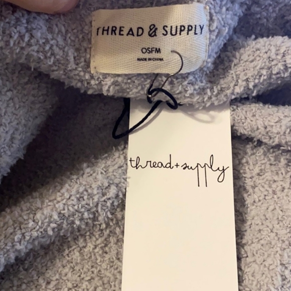 NWT Cozy Cardigan, 1X - Picture 5 of 6